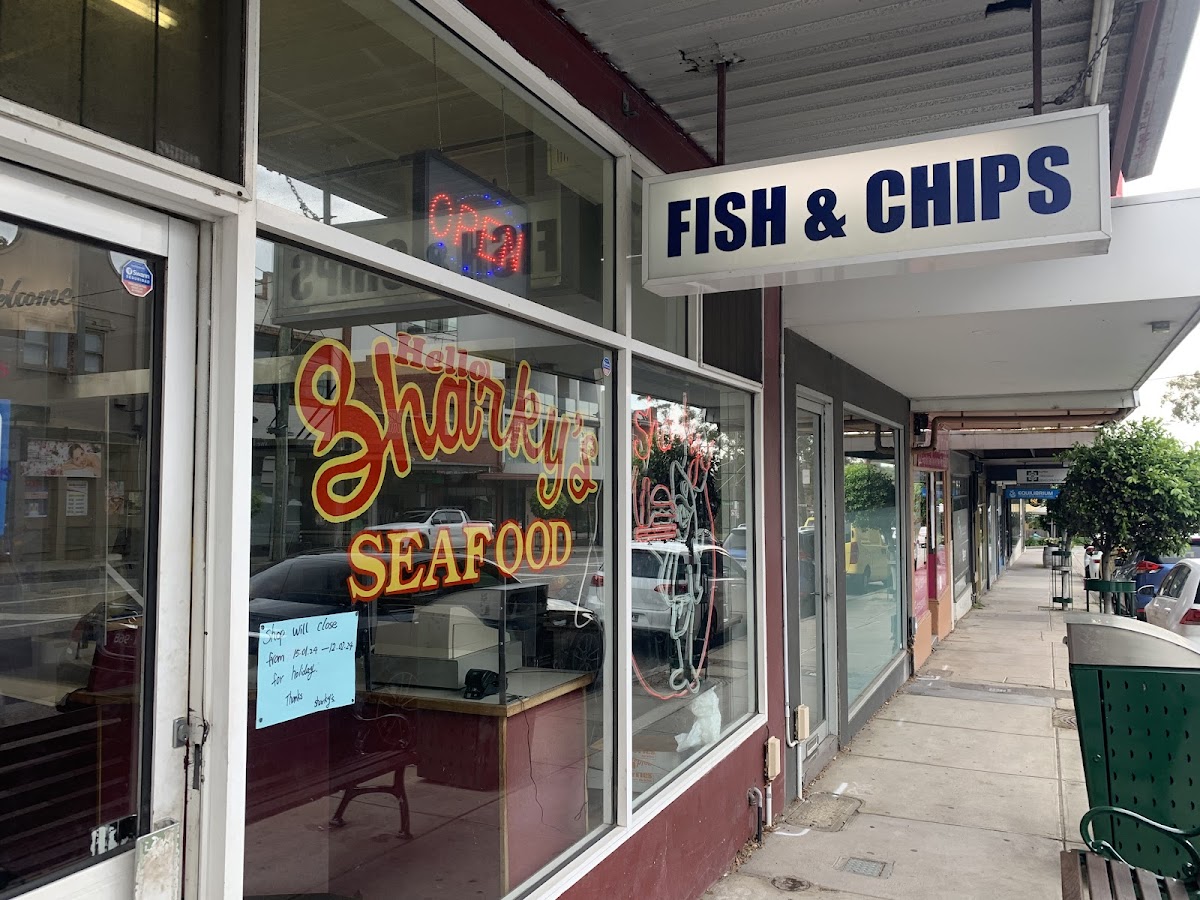 Hello Sharkys Seafood